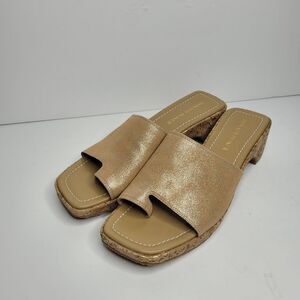 Donald J Pliner Gold Shimmer Rainey Slip on Toe Ring Platform Sandal size 9.5